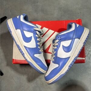 Nike Classic Blue and White Low-Tops